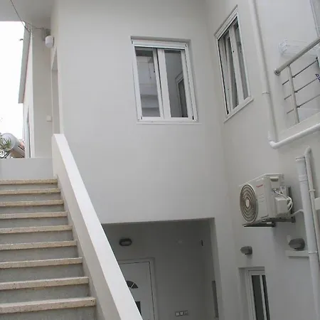 Sea U Apartment *